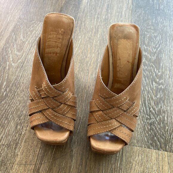 Michael KORS High heeled Platform Size 6M Clogs - Picture 2 of 11